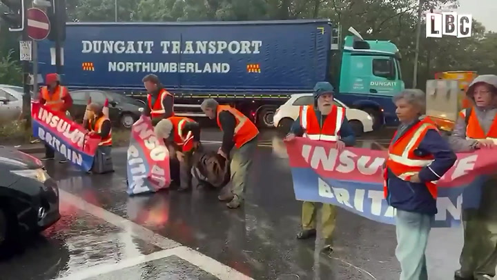 Insulate Britain protesters target M4 motorway