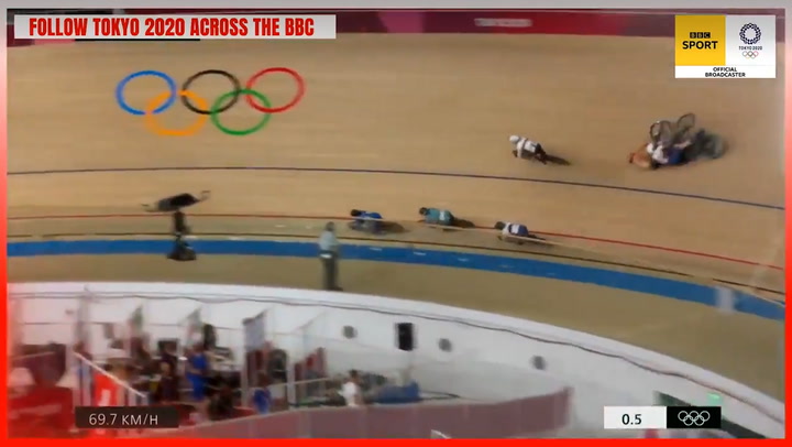 British cyclist Katy Marchant caught in a collision in quarter final