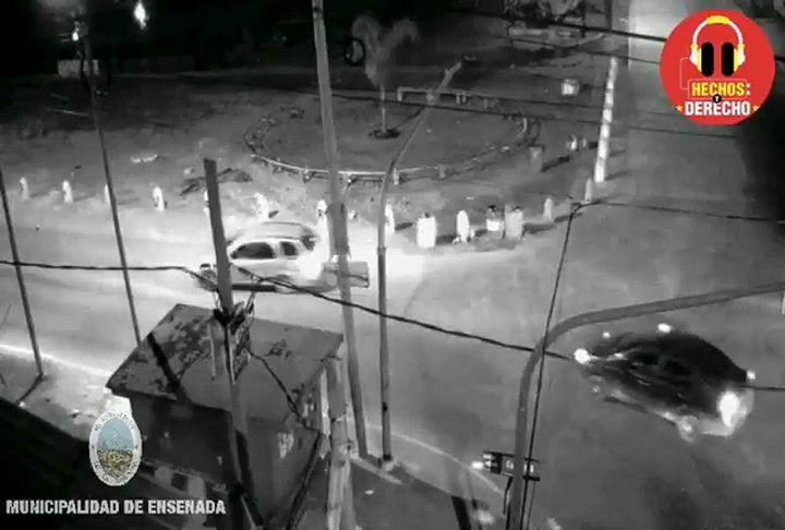 Un taxista quedó en coma tras recibir una brutal paliza en Ensenada - Fuente: Hechos y Derecho