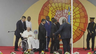 El papa Francisco abrogó por el cese de los "baños de sangre" en Congo