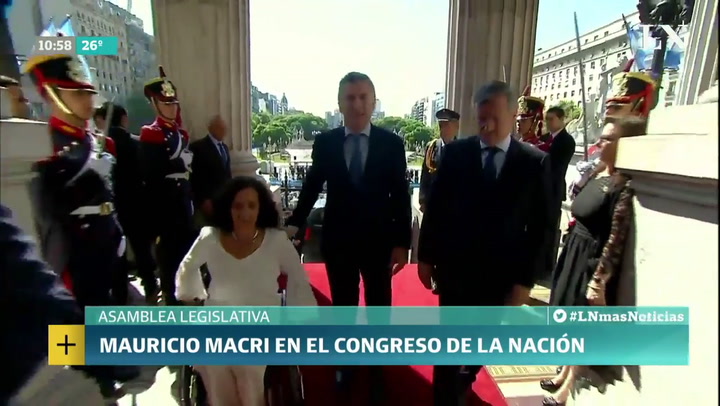 La llegada de Mauricio Macri a la Asamblea Legislativa