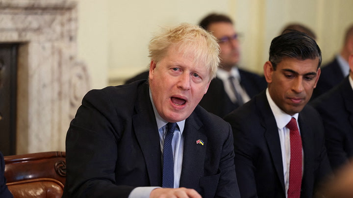 Boris Johnson thanks cabinet for support after winning confidence vote