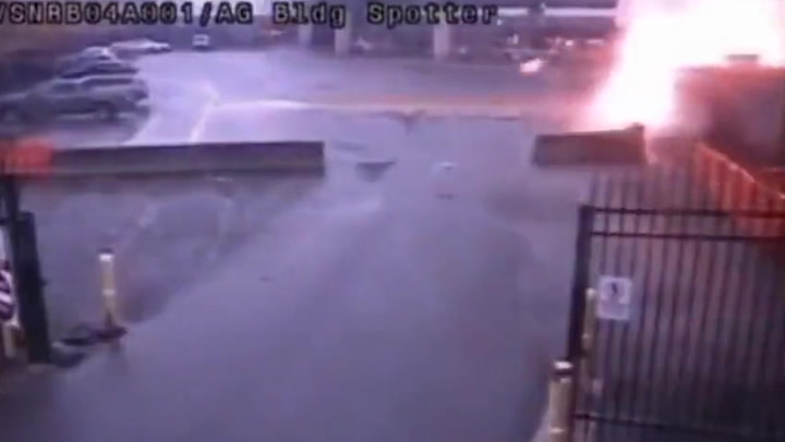Car explodes in CCTV at US-Canada border crossing