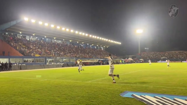 Vasco vence em Santa Catarina e avança na Copa do Brasil; veja os gols