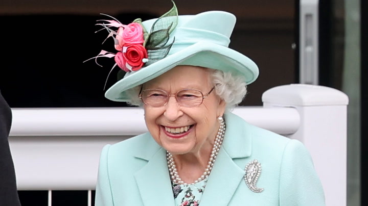 The Queen appeals for volunteers to work in the gardens of her Sandringham estate
