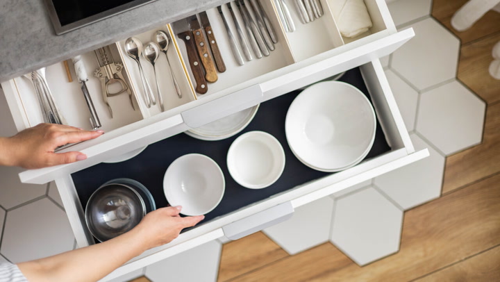 Kitchen Storage: The Complete Guide to Kitchen Organization