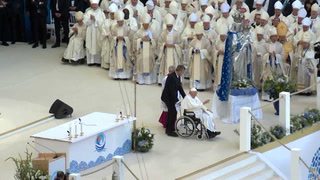 Con una misa masiva y un encuentro con Emmanuel Macron, el Papa cerró su viaje a Marsella