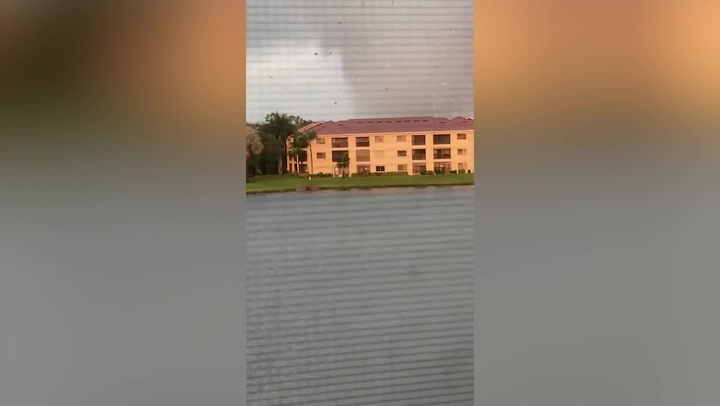 Florida tornado tears through Fort Myers sending debris flying