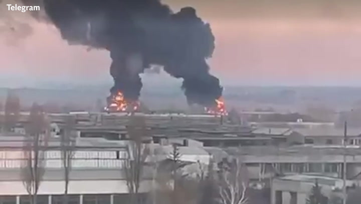 Clouds of smokes fill sky after reports of Russia bombing Ukrainian  airports | News | Independent TV