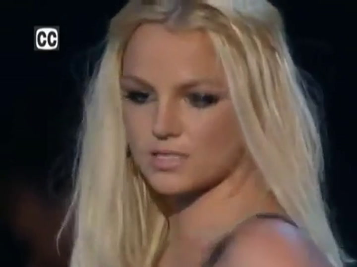 Britney Spears y su desastrosa aparición en los WMA 2017