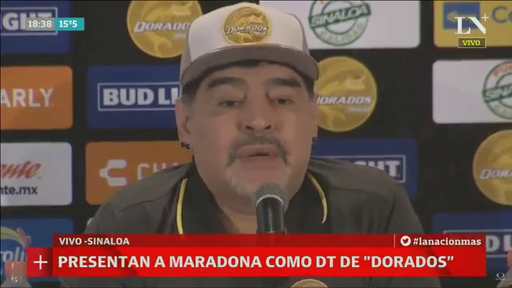 Diego Maradona se presentó como DT de Dorados