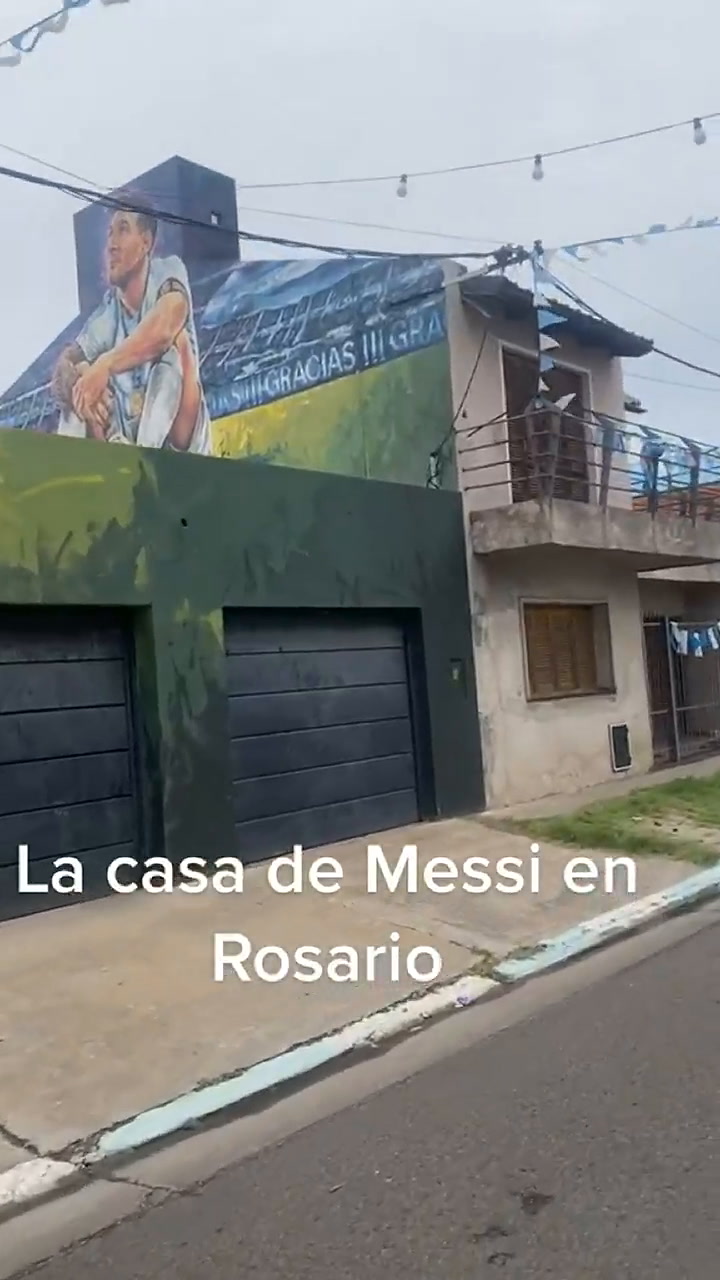 Así luce la primera casa de Lionel Messi en Rosario hoy