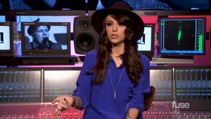 Interviews: Cher Lloyd on Why She Chose T.I. For "I Wish"