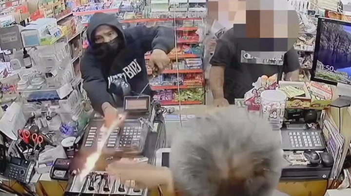 Attempted thief shoots lighter fluid at clerk