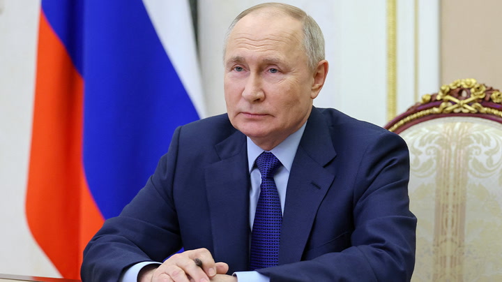 Putin threatens West with Nuclear weapons
