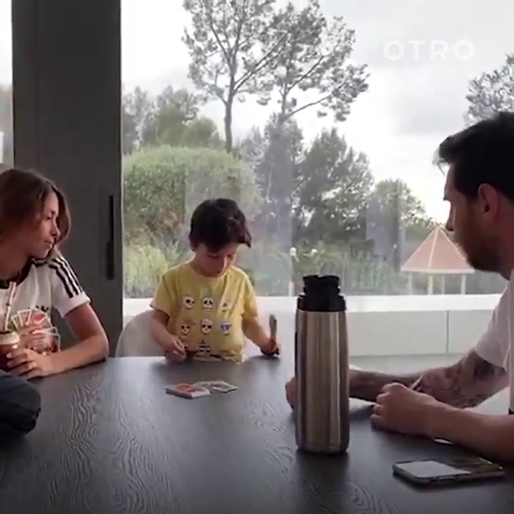 Messi en familia durante la cuarentena - Fuente: Twitter