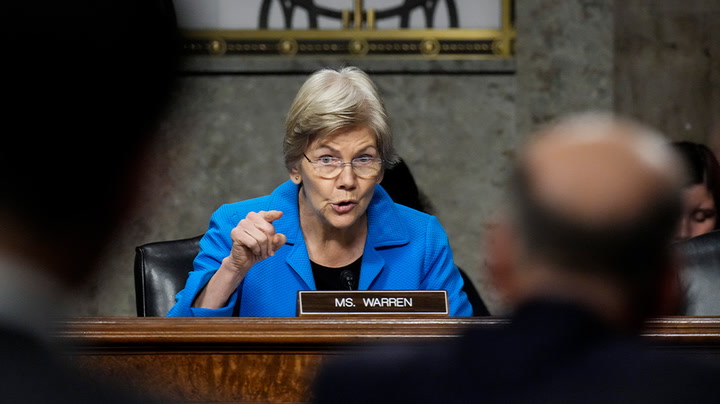 Elizabeth Warren demands Silicon Valley Bank CEO pay back FDIC in feisty hearing exchange