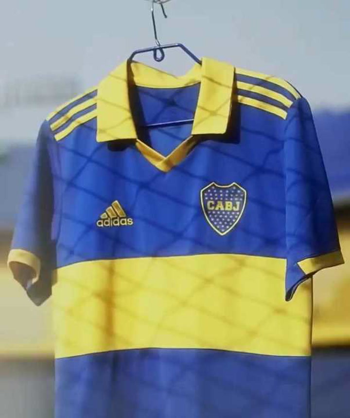 Boca presentó su nueva camiseta que recuerda a la del equipo campeón del Apertura de 1992