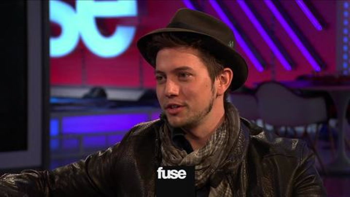 Shows: Top 20: Actor Jackson Rathbone Answers Questions About the Twilight Cast