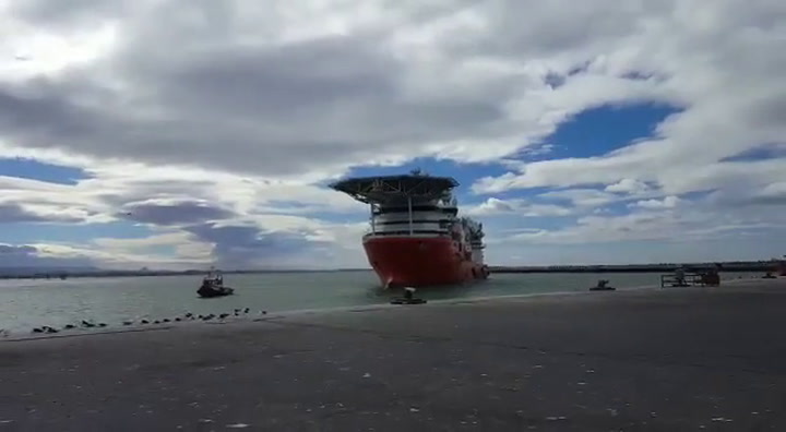 Así llegaba el buque Seabed Constructor a Comodoro para buscar al ARA San Juan - Fuente: YouTube