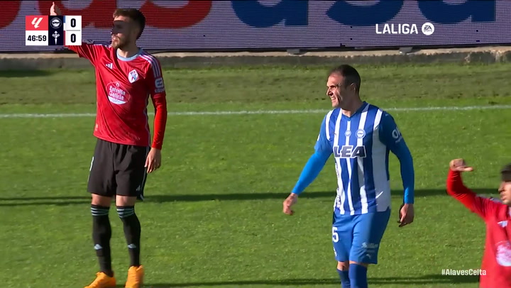 Gol de Giuliano (1-0) en el Alavs 3-0 Celta de Vigo