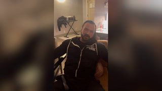 Relaxed Drew McIntyre mocks Seth Rollins ahead of WrestleMania 40