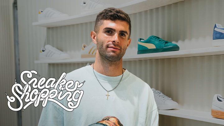 Christian Pulisic Goes Sneaker Shopping With Complex