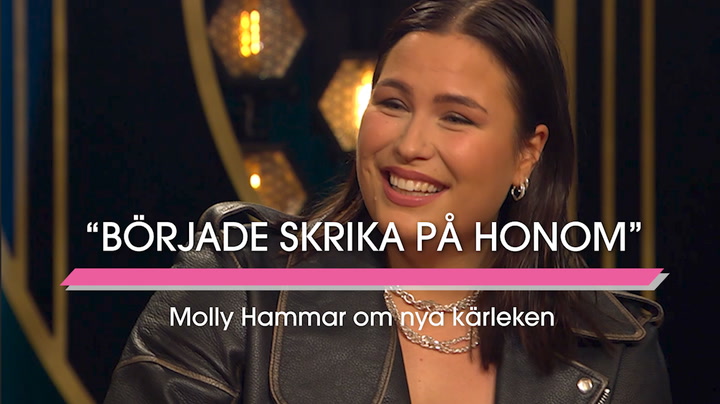 Tina Nordströms skrattattack – efter Molly Hammars kärleksavslöjande