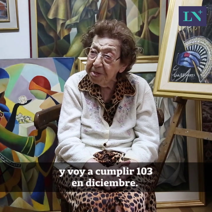 Linda Romano tiene 102 años y es una de las artistas más longevas del mundo