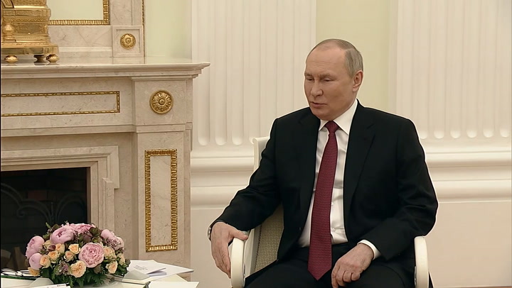 Sağlık söylentileri derinleşirken Putin'in resmi toplantıdaki manik vücut hareketleri sorgulandı - Dünya Haberleri