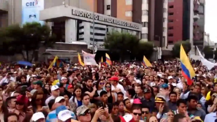 Manifestaciones en las calles de Ecuador por los resultados electorales