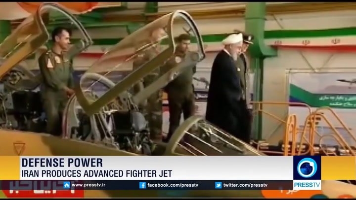 Irán presenta su primer avión de combate 100% nacional - Fuente: Press TV