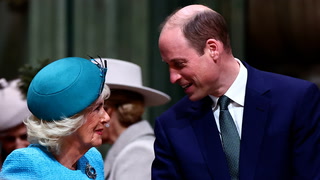 Queen and Prince William share laugh at Commonwealth Day service