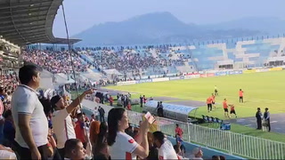 Olimpismo celebra el gol de Michaell Chirinos en el clásico contra Motagua
