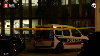 Un hombre dispara a dos agentes en una comisaría de París
