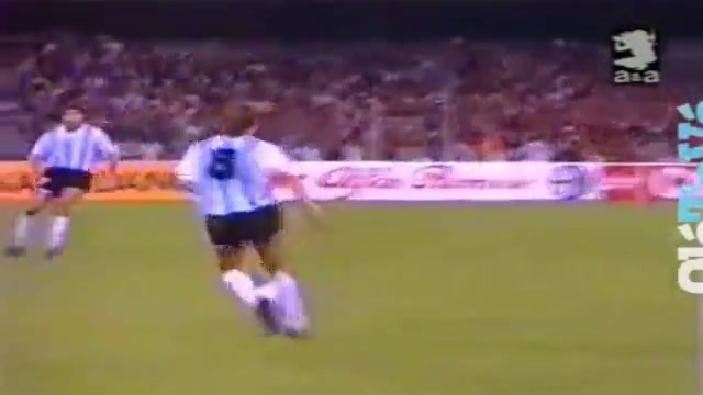 Argentina 2 - Inglaterra 1. Gol de Maradona (2-0)