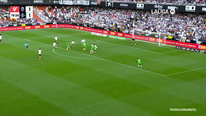 Gol de Ayoze (1-2) en el Valencia 1-2 Betis