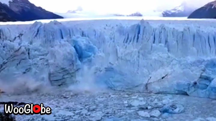 Tourists left stunned as portion of massive Perito Moreno Glacier breaks off