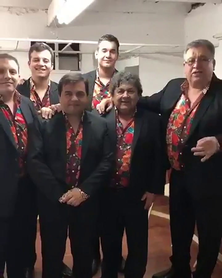 El saludo de la banda 'Los Palmeras' para la selección argentina