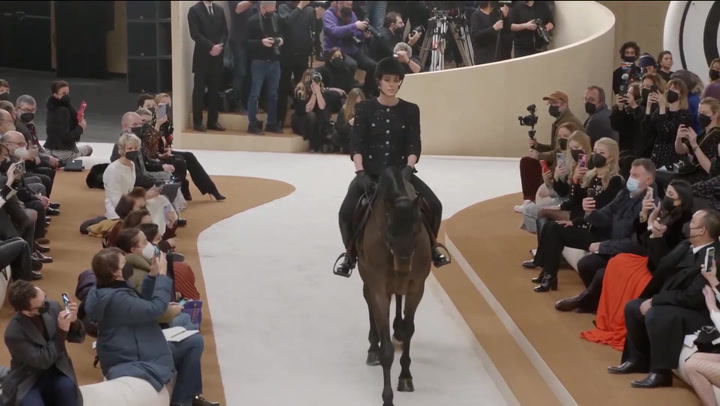 Grace Kelly’s granddaughter rides horse down Chanel catwalk