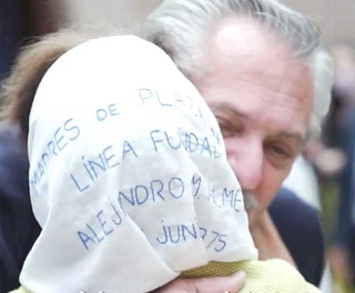 Alberto Fernández a las Madres de Plaza de Mayo: "Mi reconocimiento más sincero y eterna gratitud"