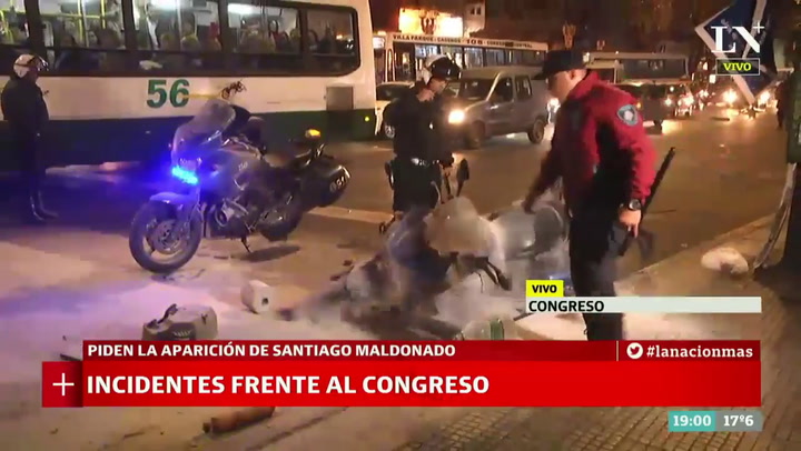 Incidentes en la marcha por Santiago Maldonado