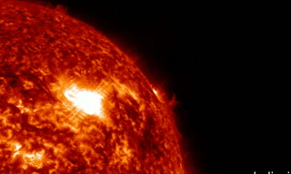 Éruption solaire d'une rare intensité : impacts possibles