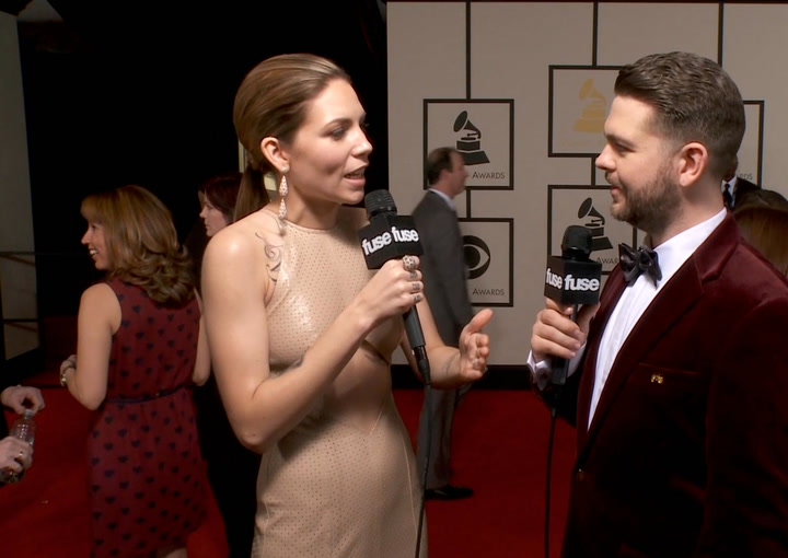 Shows: Grammys 2014:  Skylar Grey Hints at Jam-Packed Year: "The Calls Keep Coming In"