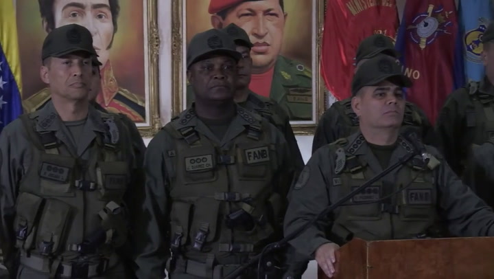Con respaldo militar, Maduro denuncia intento de magnicidio - Fuente: AFP