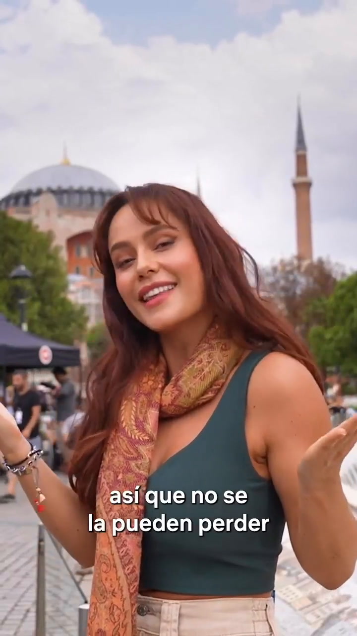 Ana Lucía Domínguez compartió que se encontraba en Estambul con el rodaje de la serie.