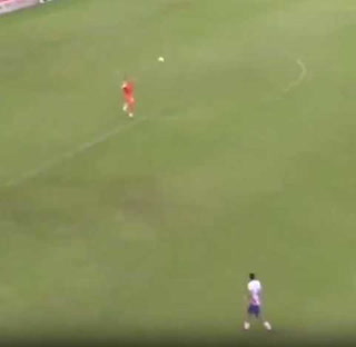 Insólito gol en contra en Paraguay