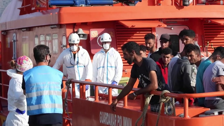 Spanish coast guard rescue 45 migrants, one dead