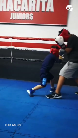 El nene de siete años que boxea como un adulto