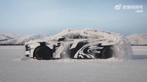 Video: Nio ET9 rister av seg snøen